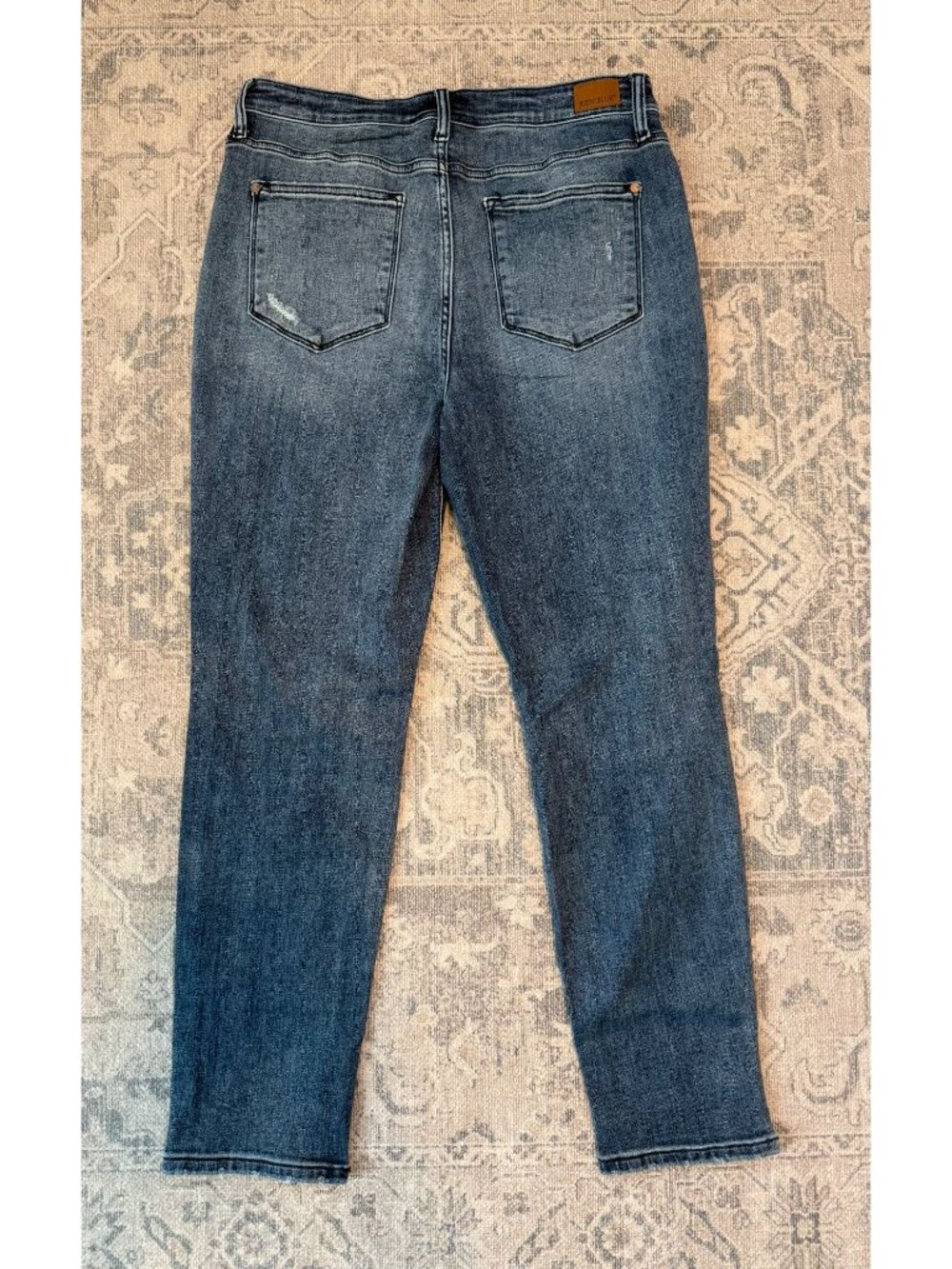 Judy Blue Boyfriend Fit Medium Wash Distressed High Rise Jeans 31 Stretch Boho - Picture 2 of 9